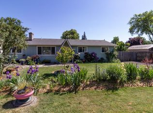 108 Mace Rd, Medford, OR 97501