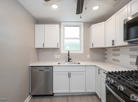 3rd image of 5155 E 112th St