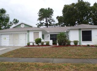 2533 Fieldcrest Ct, Holiday, FL 34691