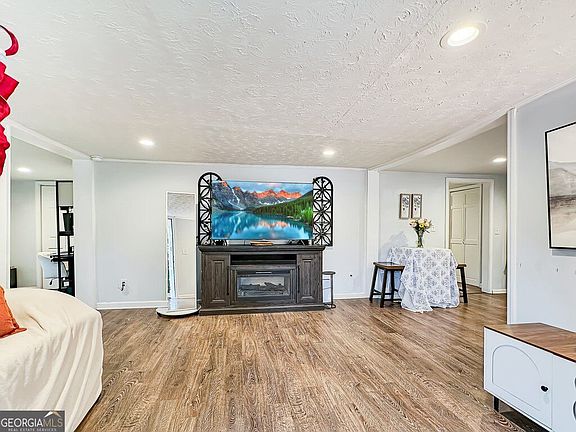 3rd image of 4548 Spring Street Ext