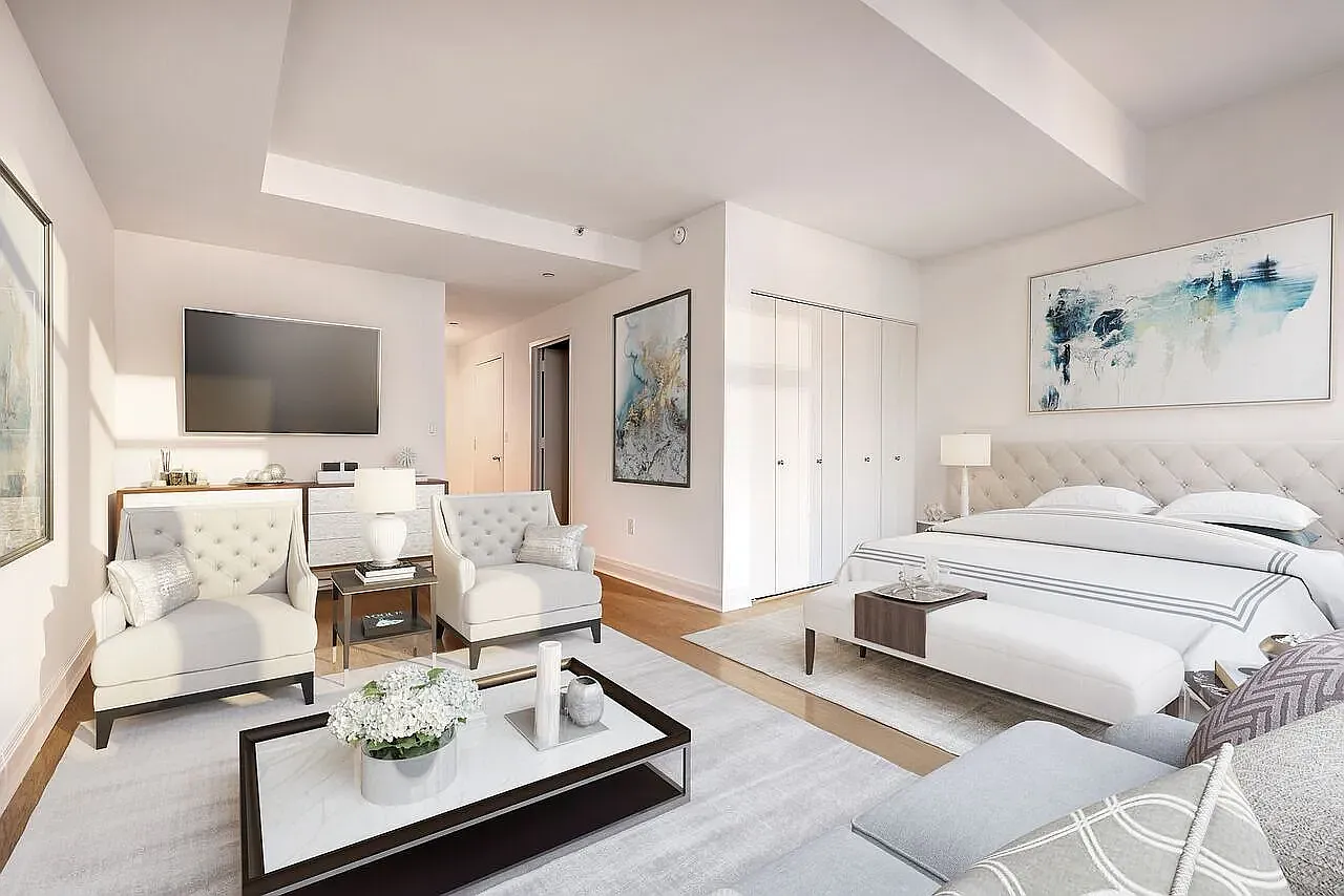 222 East 34th Street — Photo 1