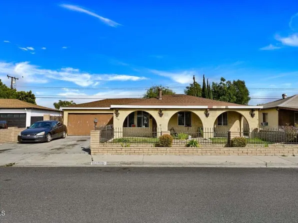 14742 Hunter Ln, Midway City, CA 92655