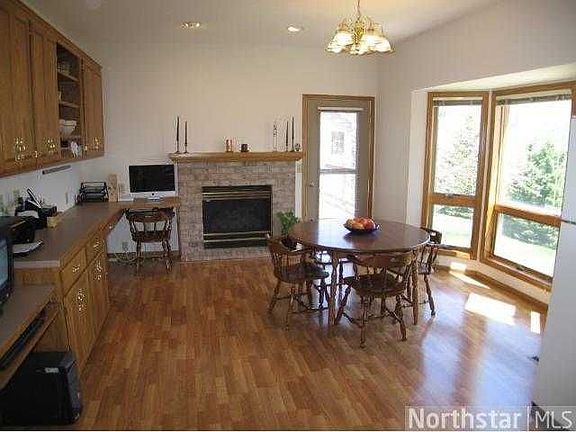 4th image of 1222 Cannon Valley Dr