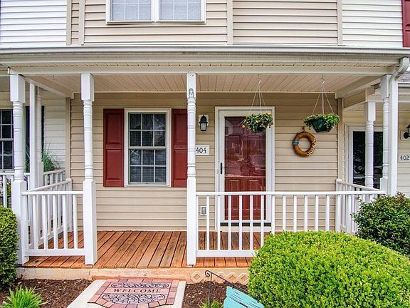 2nd image of 404 Barrington Way Lot 20