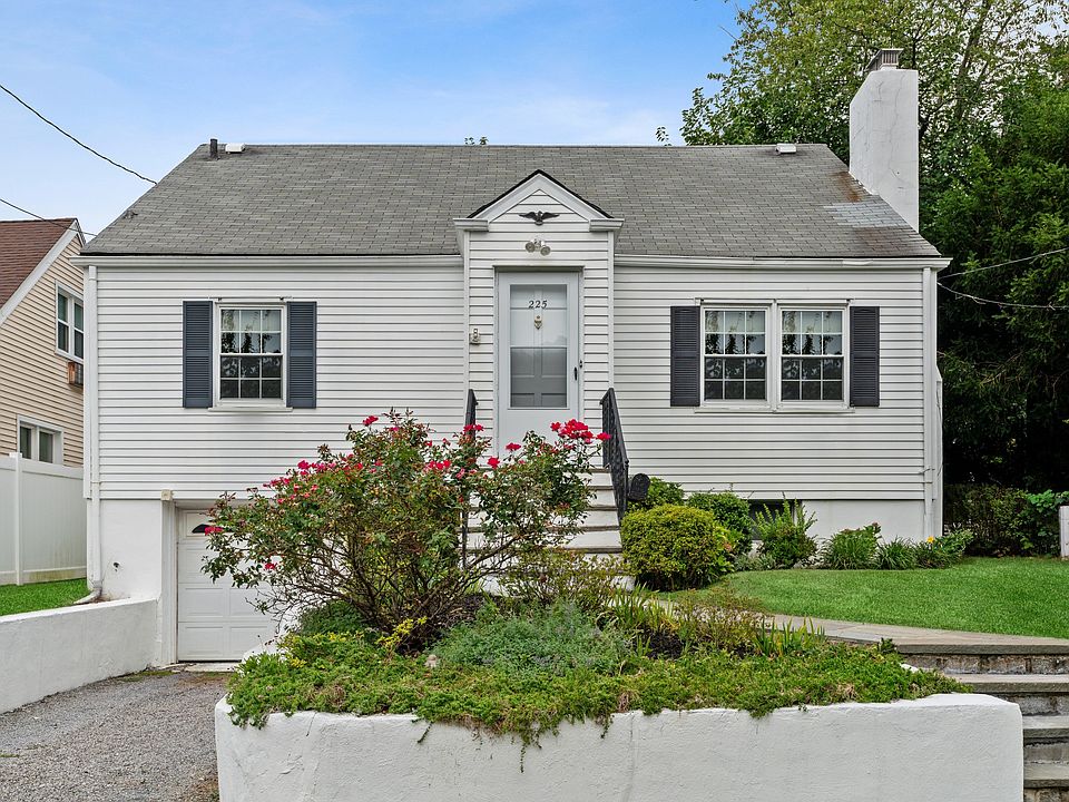 225 Frank Avenue