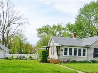 121 Magoun St, Bloomington, IL