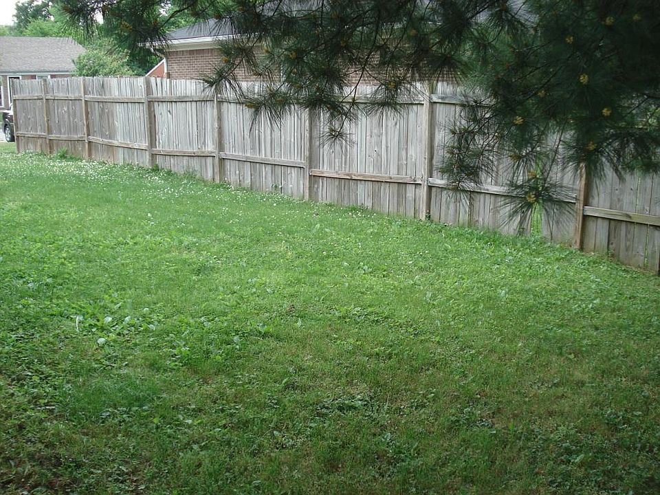 1st image of 111 Evergreen Ct