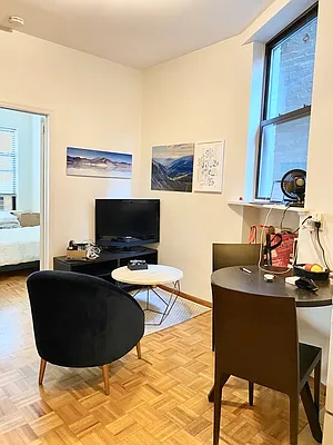 Rented by Highline Residential | media 12