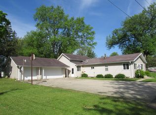 W1205 Flamingo Dr, Pell Lake, WI 53128