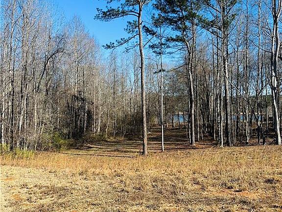 3rd image of 622 Lake Varner Dr #29