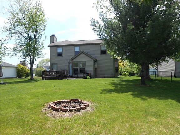 4th image of 10612 E Stillwood Ln