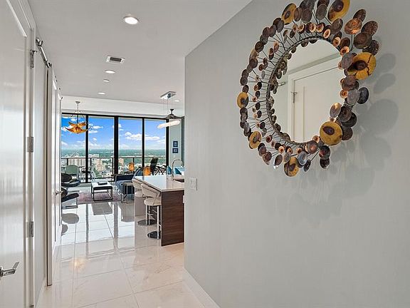 2nd image of 100 1st Ave N #3206