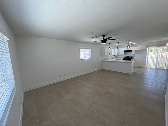 2nd image of 29555 Avenida La Paz APT 4
