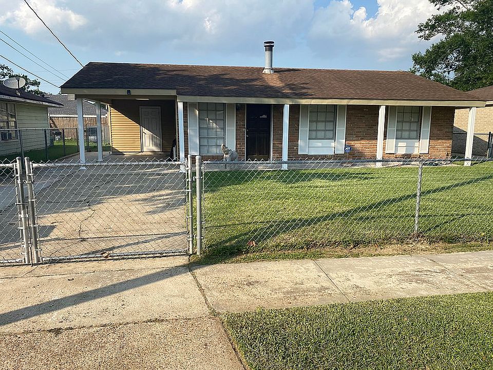 1st image of 27 Lucille St