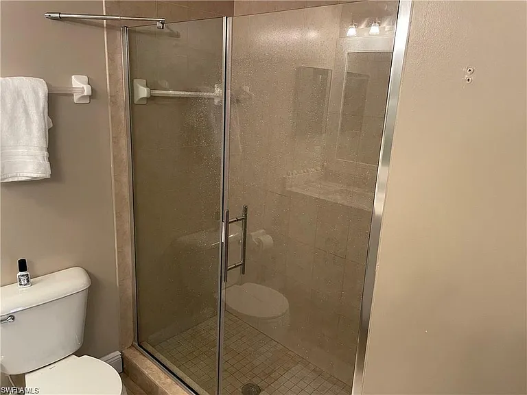 9025 Colby Dr #2113 — Photo 14