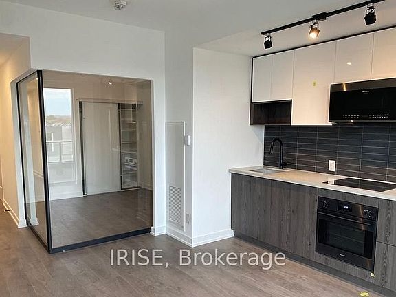 3rd image of 5 Defries St #506
