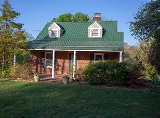 155 Arco Rd, Asheville, NC 28805