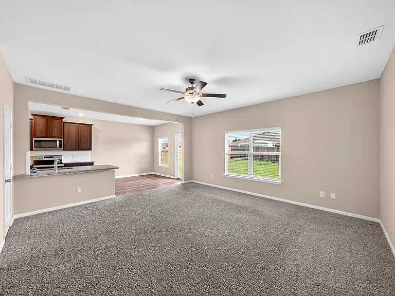 311 Foster Ln — Photo 5