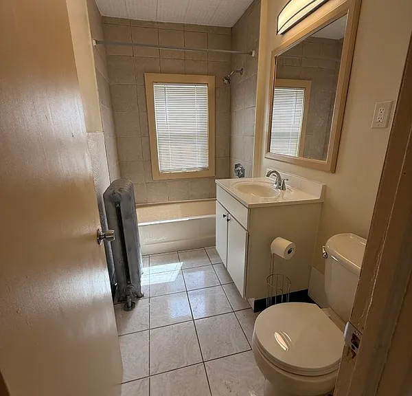 1694 Broad St #2 — Photo 6