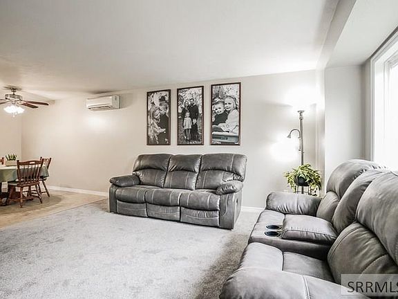 2nd image of 2126 Ironwood Dr