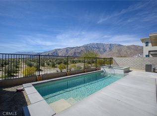 301 Mustang Ln, Palm Springs, CA 92262
