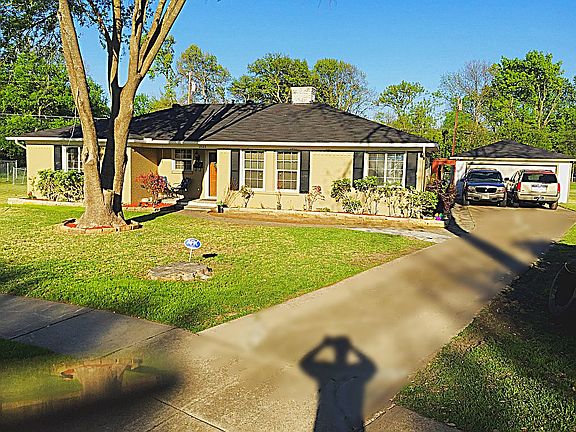 3rd image of 2522 Glenbrook Cir