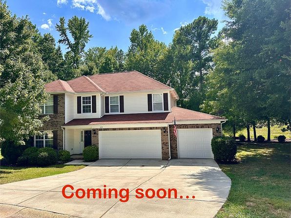 438 Elizabeth Valley Ln