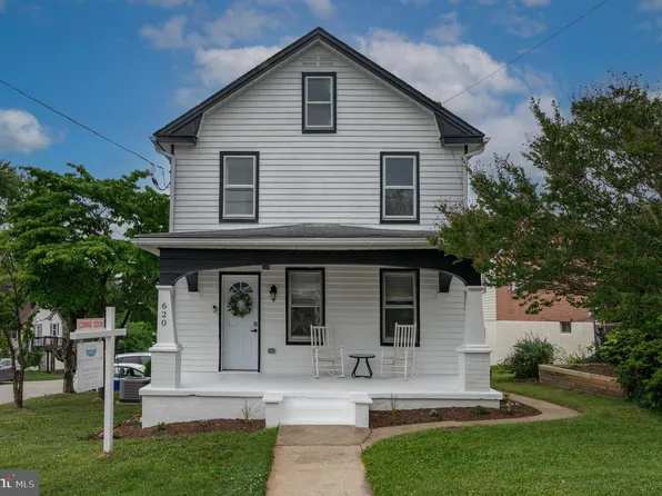 620 N Maple Ave, Brunswick, MD 21716