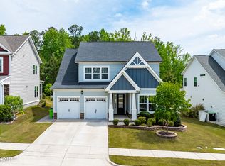 2135 Leo Dr, Apex, NC 27502