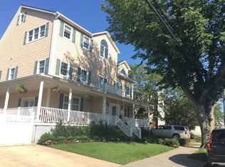 414 Beach 139th St, Belle Harbor, NY 11694