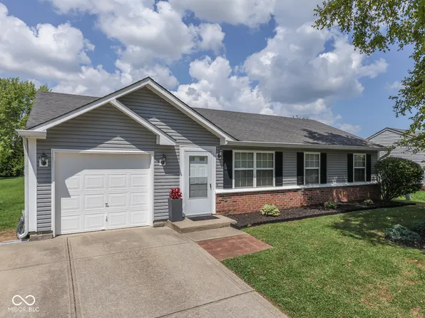 124 Meadow Creek South Dr, Whiteland, IN 46184