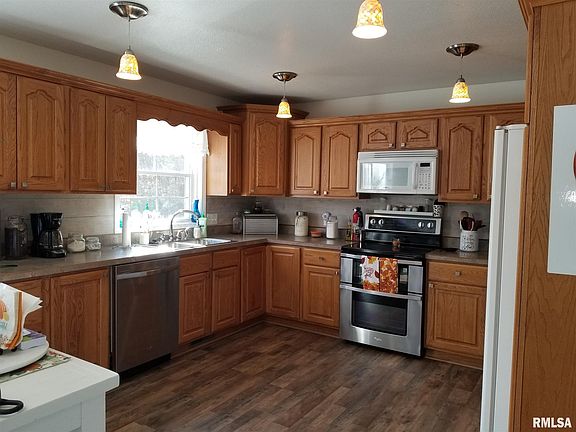 5th image of 2154 Oak Street Ext