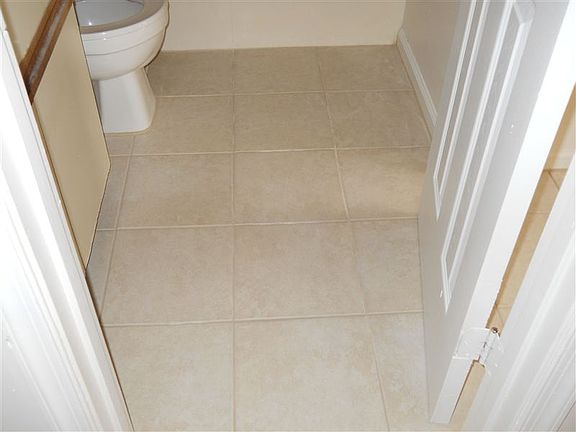 BATHROOM WITH NEW CERAMIC TILE