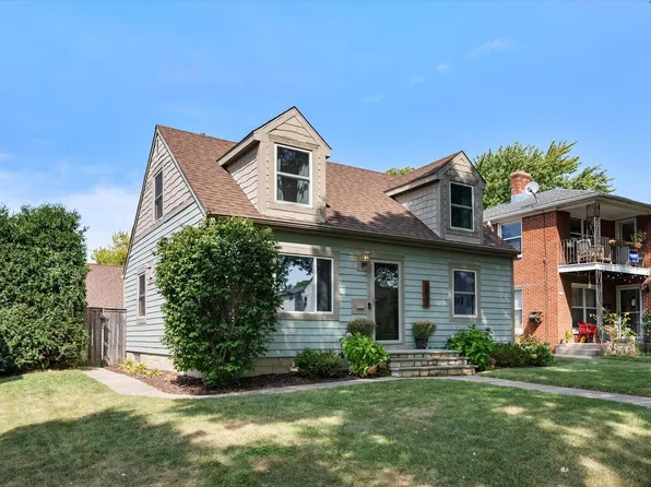 2831 North Sholes AVENUE, Milwaukee, WI 53210