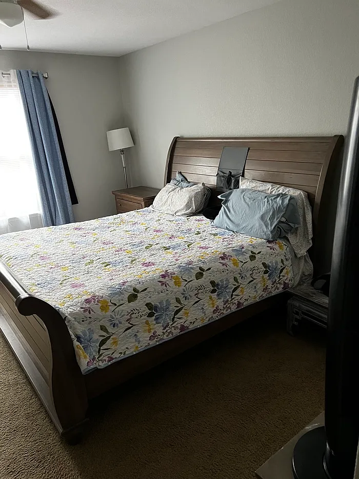 3 bed, 2.0 bath, 1818 sqft, $2,250 — Photo 2