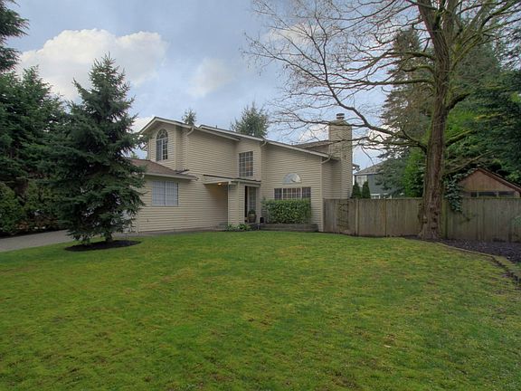 2nd image of 12730 NE 102nd Pl
