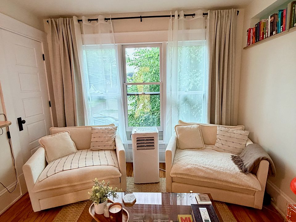 1st image of 4005 Whitman Ave #2