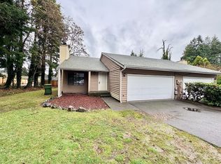 9012 34th St W, University Place, WA 98466