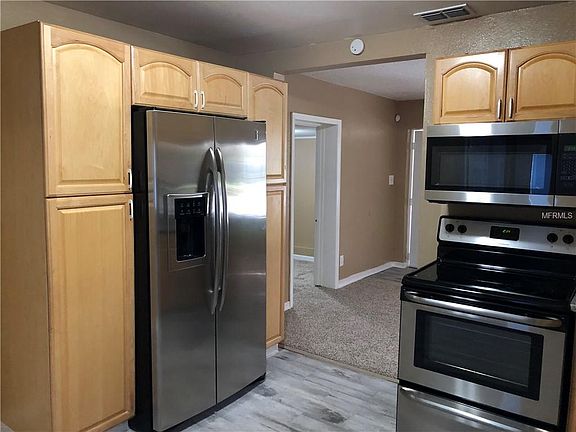 4th image of 2710 E 98th Ave