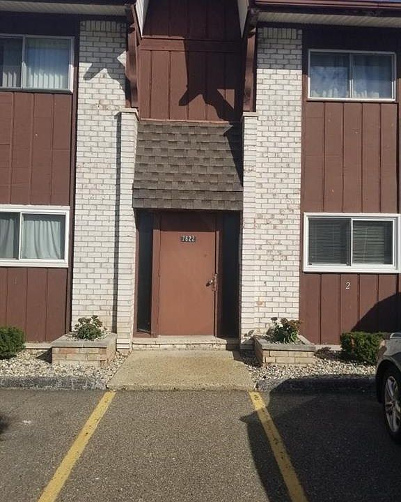 1st image of 7622 Woodview St #3-11