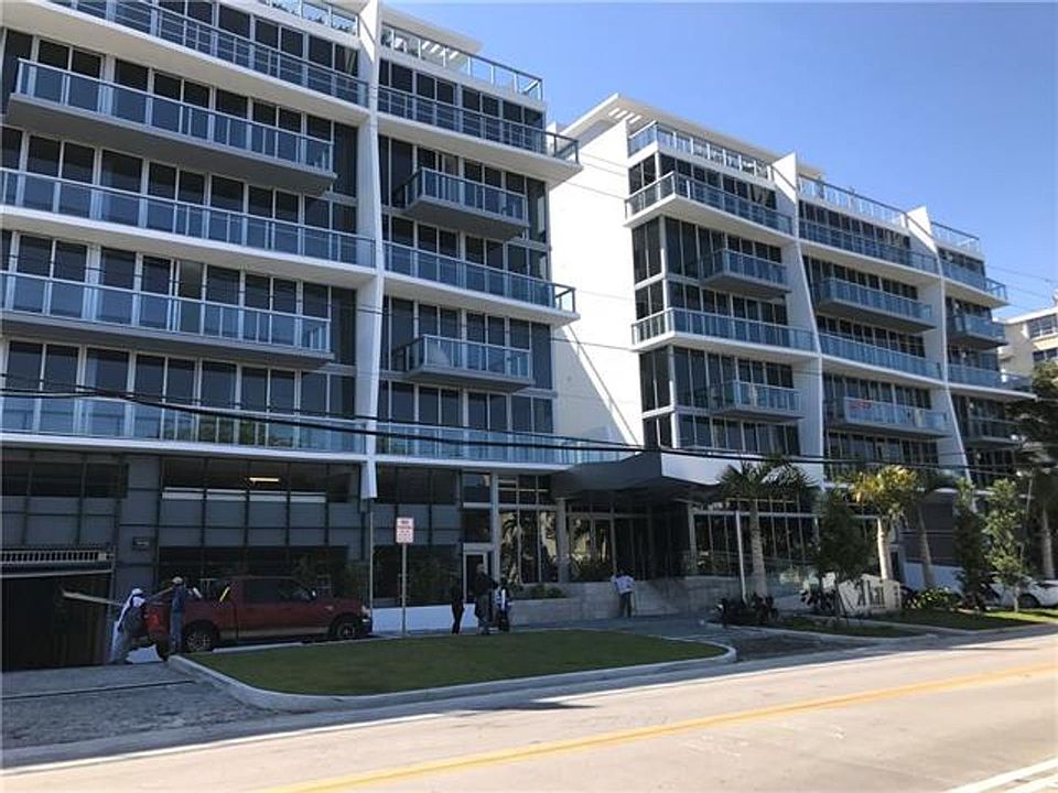 1st image of 9940 W Bay Harbor Dr #6C