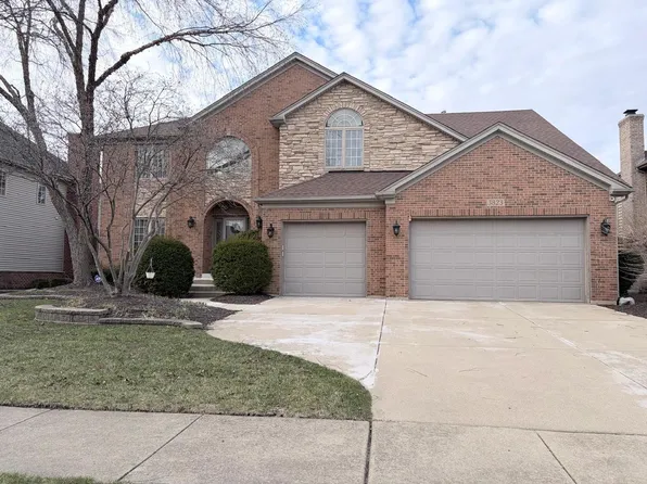3823 Sunburst Ln, Naperville, IL 60564