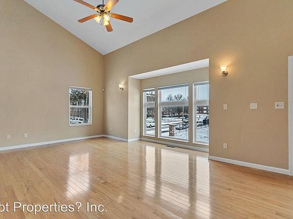 4th image of 9 Cabanne Townhome Dr