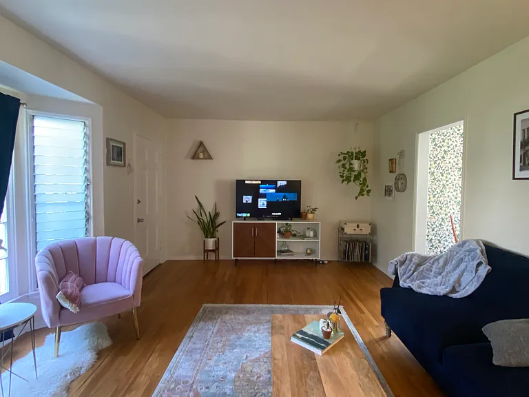 1324 1/2 Ocean Park Blvd #1/2 — Photo 3