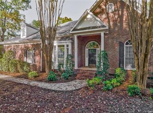 7619 Wingmont Dr, Charlotte, NC 28269