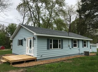 6323 Washington St, Coloma, MI 49038