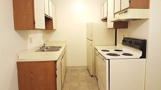 5th image of 932 Pastiche Dr SE APT 5