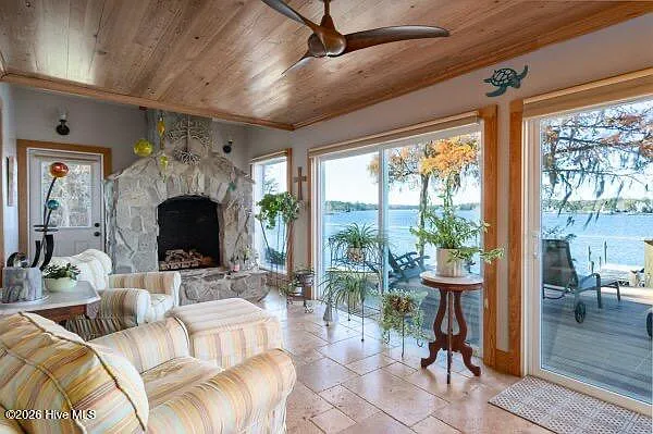 810 Madam Moores Ln #A — Photo 46