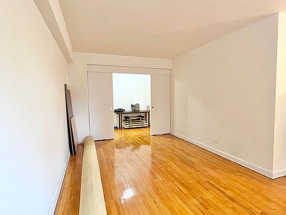 3rd image of 88-11 34th Ave #2-L
