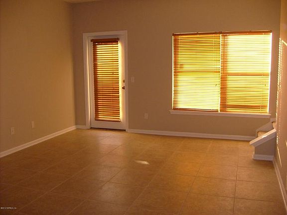 2nd image of 623 Southbranch Dr